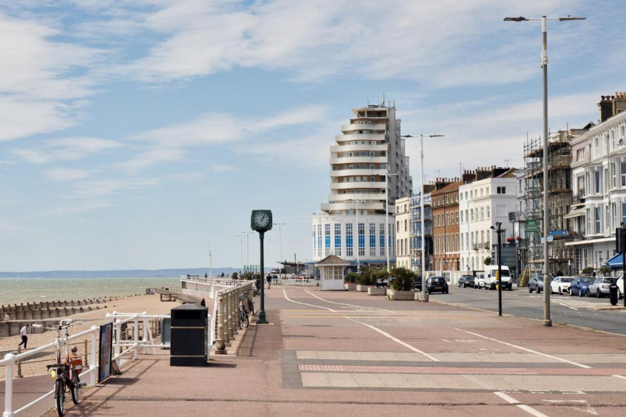 Elegant Spacious Seaside Apartment St Leonards-on-Sea Exterior photo